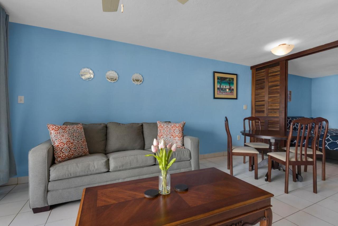Sapphire Beach Resort East End  Εξωτερικό φωτογραφία
